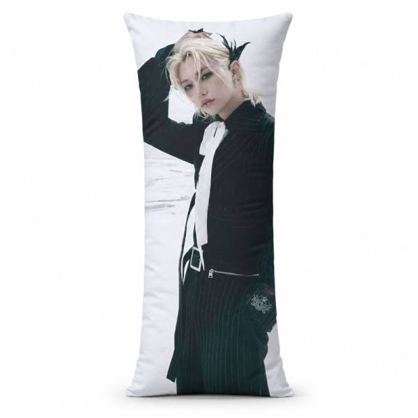 Dakimakura StrayKids Felix 01