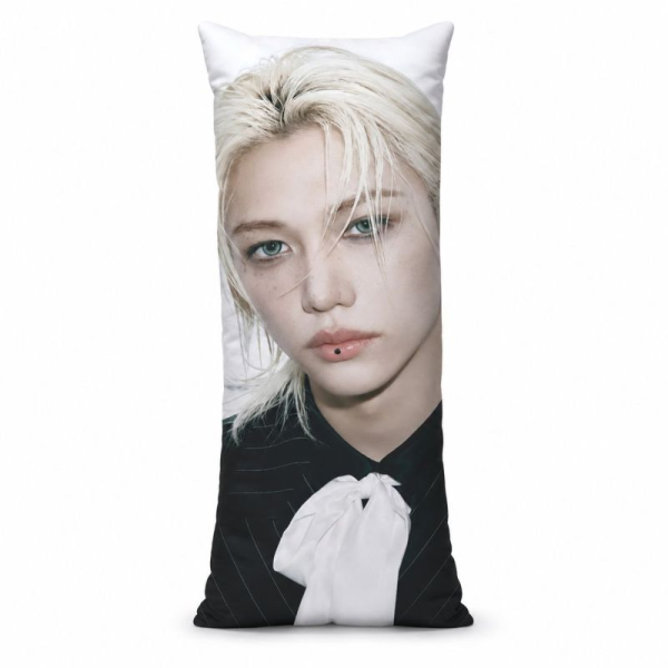 Dakimakura StrayKids Felix 02