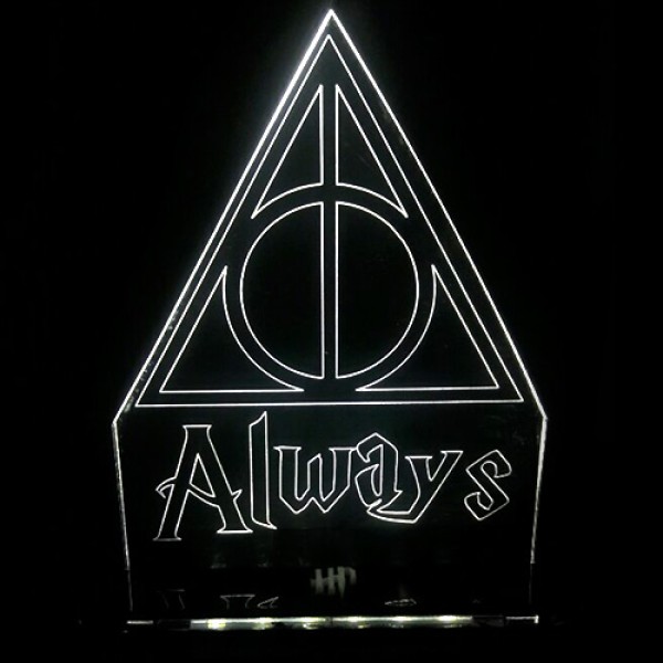 Luminária em Acrílico HP Always